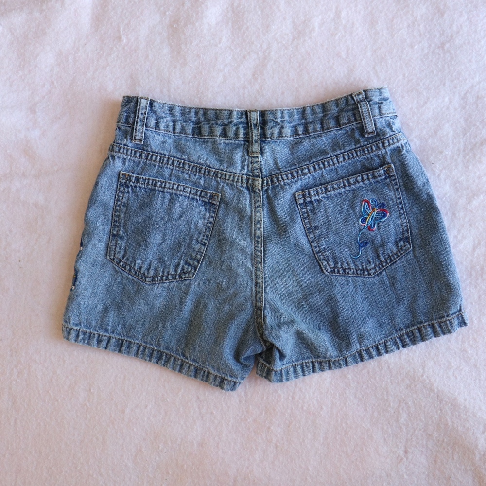 ARIZONA JEAN CO. DENIM SHORTS W EMBROIDERED PRINT - Picture 5 of 8